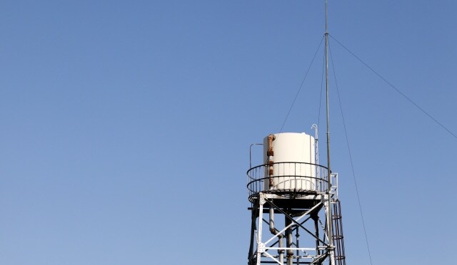 給水配管径を流量線図と許容摩擦損失から決める